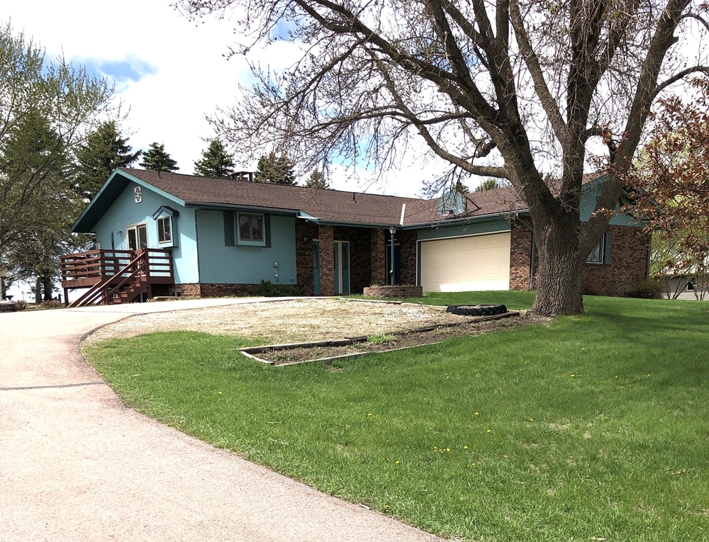 1053 150th Ave., Slayton, MN (Photo 1)
